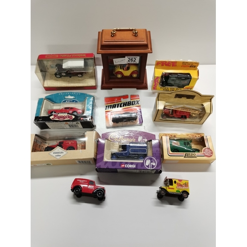 262 - Collection Model Cars-Corgi, Matchbox, etc