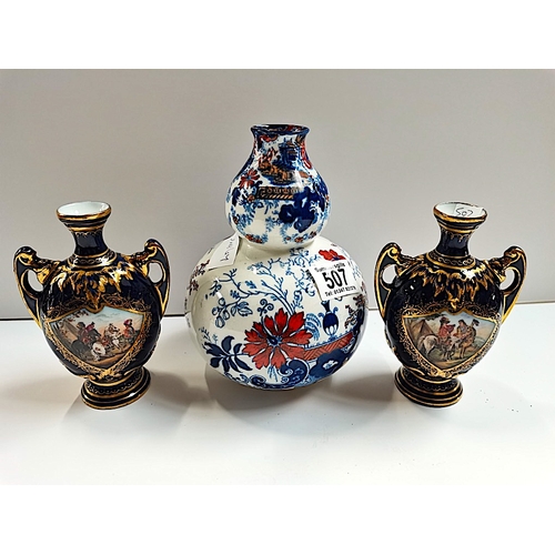 507 - 3 Antique vases the pair 14cm with battle scenes ex. condition