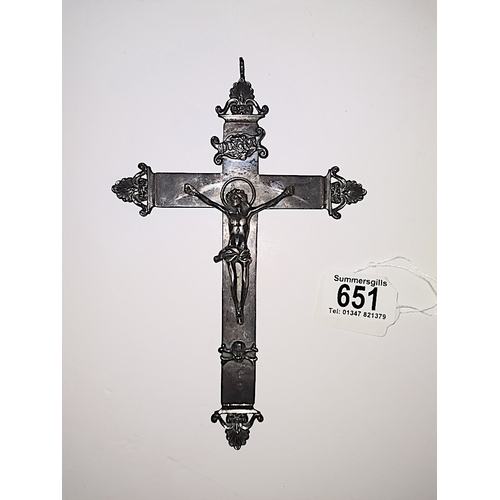 651 - 17th Century Italian Silver Cross with Christ on the cross , skull and cross bones (loose at top)... 