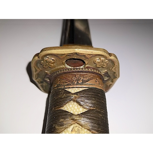 500 - An excellent quality Japanese Samurai Sword (新軍刀 Shin-Guntō Type 95 or 98 1935-45) in excellent cond... 