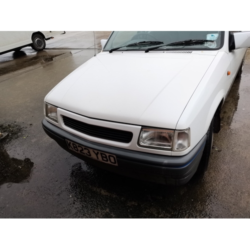 465a - Vauxhall Nova 1.2 Merit 64,000 miles only not mot or tax but starts first time , project for someone... 