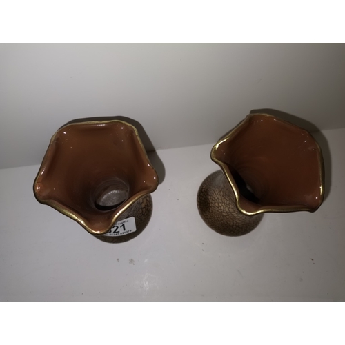 821 - Pair of ELTON ware gold crackle vases 15cm height ( ex. condition )