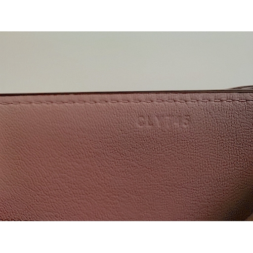 577a - Boxed Pink leather Ladies Handbag marked HERMES Paris in excellent condition with dust bag , shop ba... 