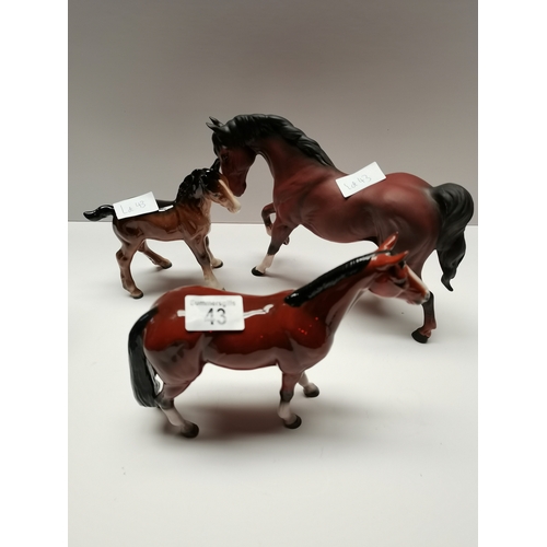 43 - John Beswick Huntsman in bay, plus Beswick live shire foal in brown gloss plus Beswick spirit of fre... 