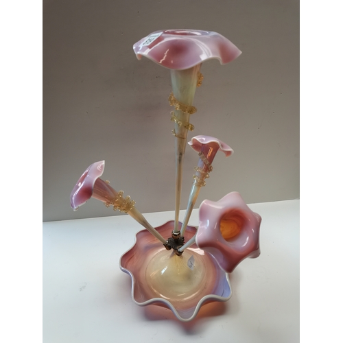 819 - Pink Vaseline 4 branch epergne ( damaged)