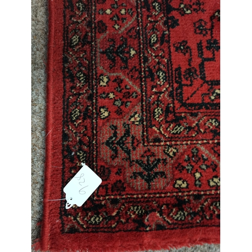 928 - Vintage rug 69x137cm Keshan