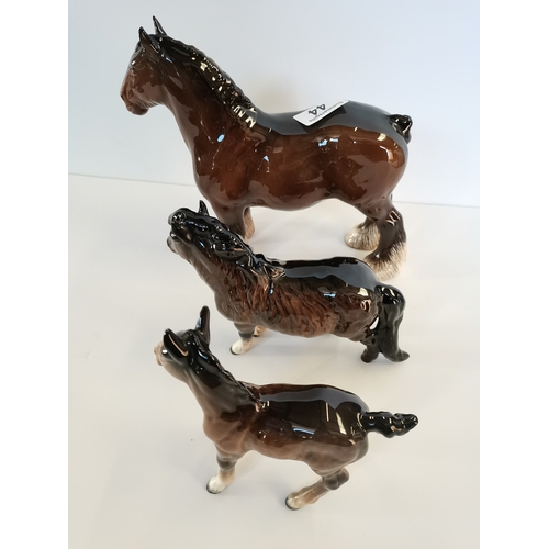 44 - Beswick 818 shire horse in brown, Shetland woolly mare in brown and large shire horse in brown