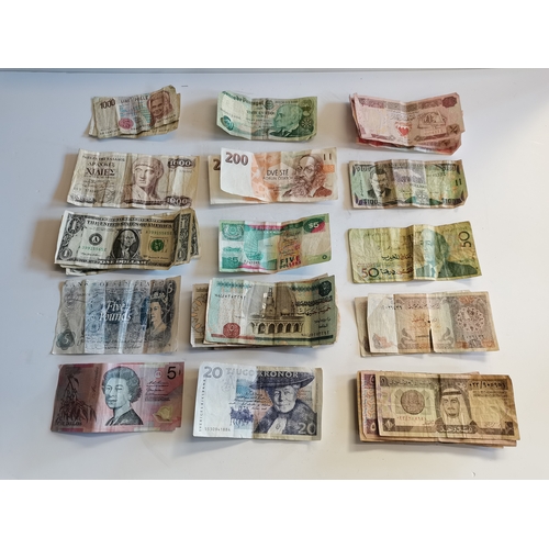 523 - Various foreign bank notes incl. Dollars, Saudi etc.