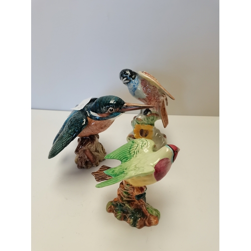 132 - Beswick figures - Large Kingfisher, Chickadee and Golden finch