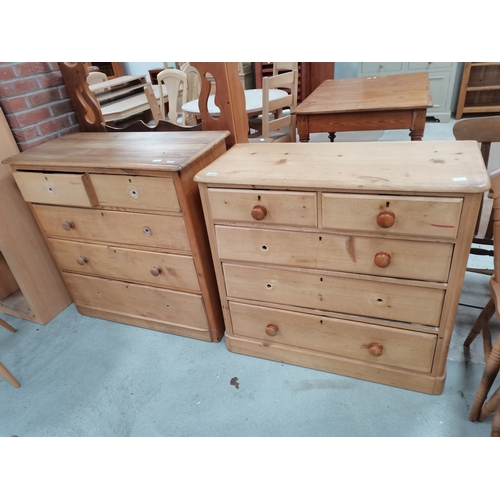 1242 - 2 x Pine 4 Ht chests