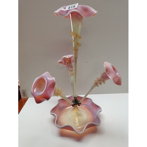 819 - Pink Vaseline 4 branch epergne ( damaged)