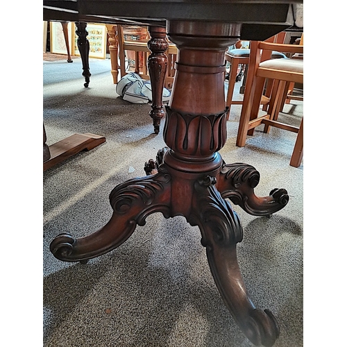 868 - Victorian Mahogany breakfast table