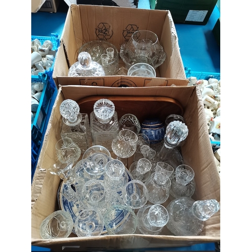 212 - Box of glassware etc