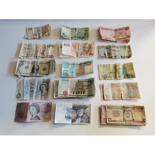 523 - Various foreign bank notes incl. Dollars, Saudi etc.