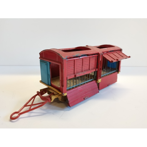 12 - Chipperfields Animal Cage by Corgi & Foden Truck  by Dinky