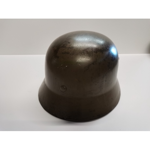 271 - WW2 German M35 helmet with original M31 liner maker ET^^