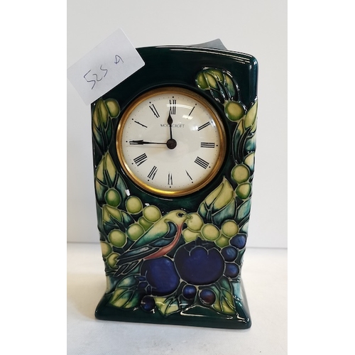 525a - Moorcroft clock in excellent condition17cm