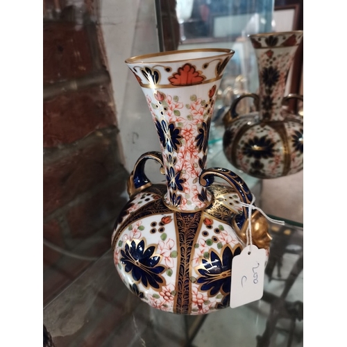 200c - Crown Derby vase 19cm ex condition