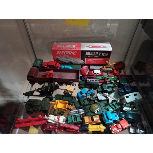 12c - Collection of Dinky toys