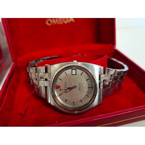 329 - Omega Electronic F300HZ gents wrist watch with case andv papers purchased 22-1-82