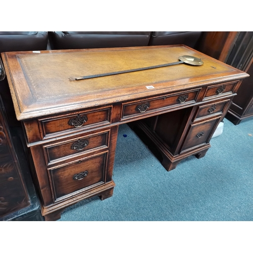 884 - oak pedestal desk with leather top