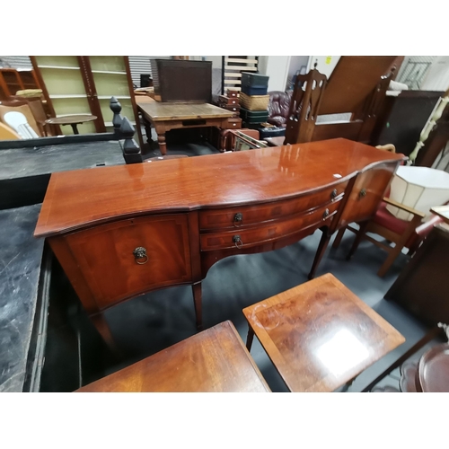 Lot 1047      
