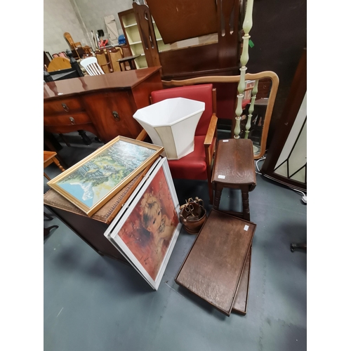 Lot 1048      