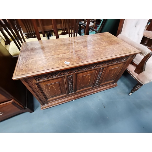 Lot 1055      