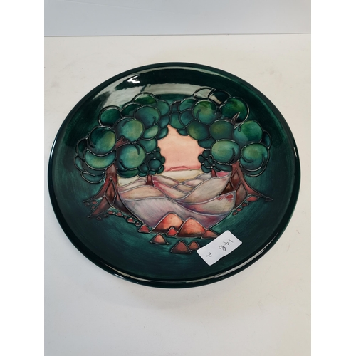 148a - Moorcroft Mamoura plate