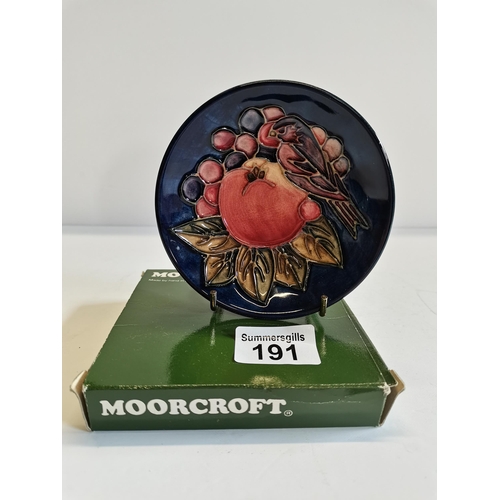 191 - Moorcroft plate, Berries and Finch. Excellent condition