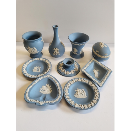 40 - A collection of various Wedgewood items