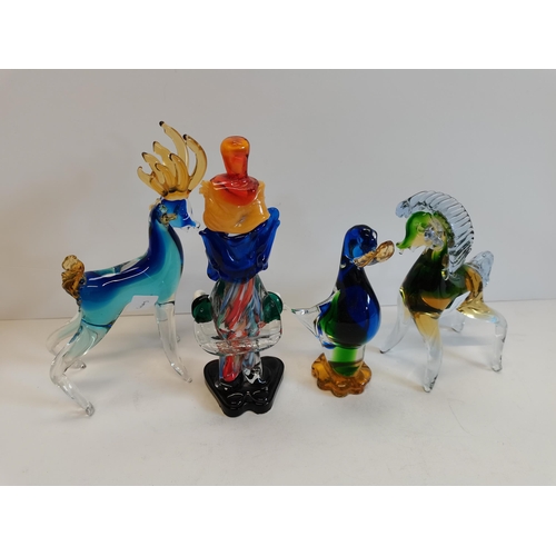 281 - 4 x Murano glass items