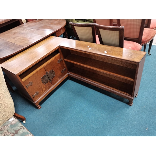 1026 - Oak corner tv cabinet and shelves