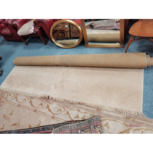 888 - Large beige rug