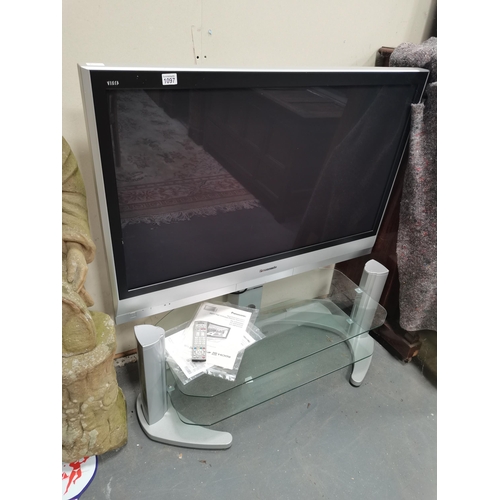 1097 - 50 inch plasma tv