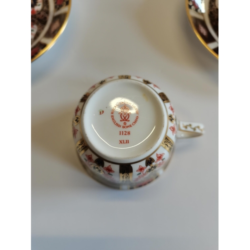 184 - x6 Royal Crown Derby tea cups and saucers 1128