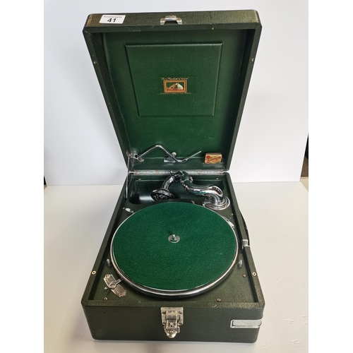 41 - A green Gramophone 'His Masters Voice'  - The Gramophone company - excellent condition