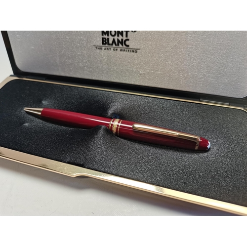 438 - Mont Blanc Pen in case, Parker pen in case, Conway Stewart pen and pencil in box, Majestic writing s... 