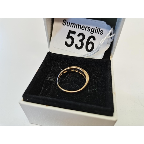 536 - 18ct gold and diamonds ring size O 4grams