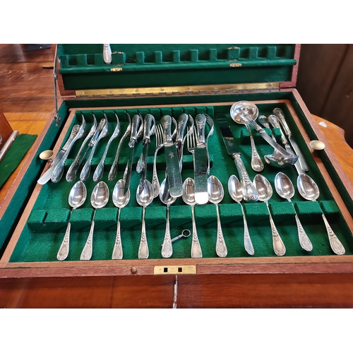 610 - 800 continental silver cutlery set in mahogany box