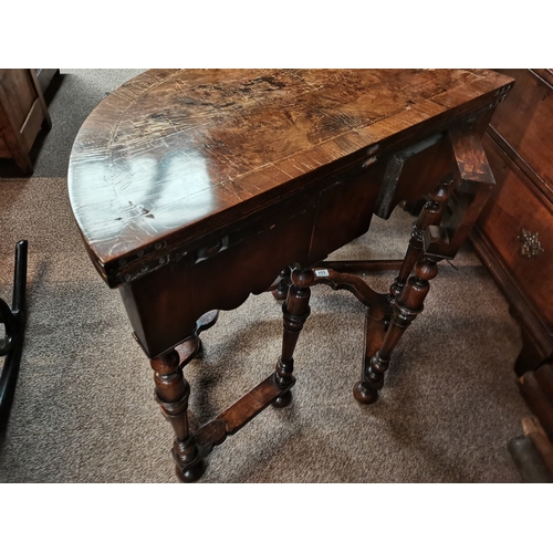 694 - Queen Anne style fold over table