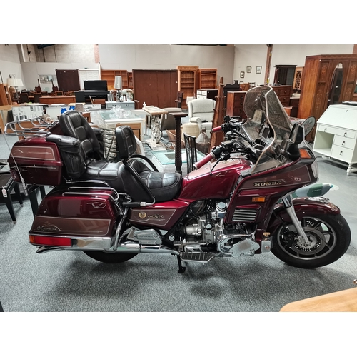 970 - Honda Gold Wing Aspencade 1200cc in full working order MOT 01.11.2022 - 16,852 miles REG D636 LMG