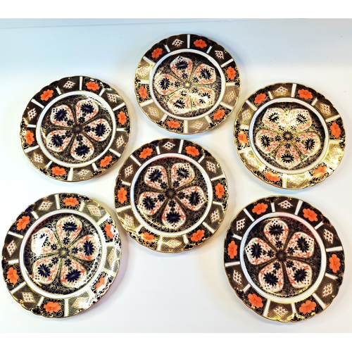 40 - X6 Royal Crown derby small dinner plates - D24cm R No 710699. All good condition no visible signs of... 