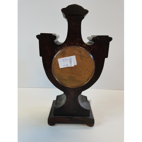 61 - Wood inlaid mantle clock