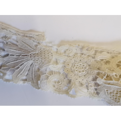 266 - Antique Lace and cotton Items including - Long Lace Scarf - machine lace & cotton - embroidery 1895-... 