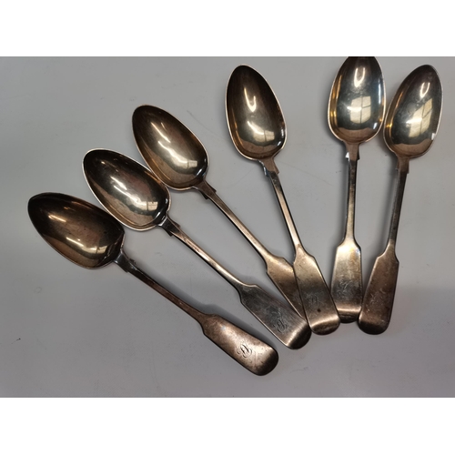 378 - Early Silver ladle plus x6 Silver tea spoons and x6 Silver desert spoon (London) 551grams