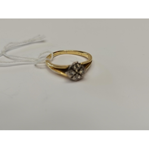 426 - 18ct gold 4 stone ring size - L 4 grams