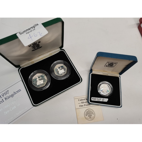 462 - x4 Silver proof coins - x1 UK Silver Proof Pound Coin 1987, x1 UK Silver Proof 10 Set 1992, X1 UK Si... 