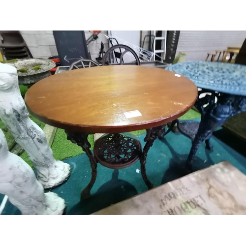 1180b - Antique cast iron pub/ garden table