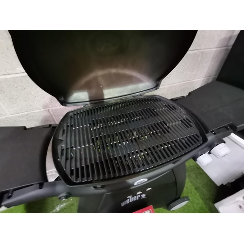 1180j - Weber gas BBQ with cover - hardly used excellent condition